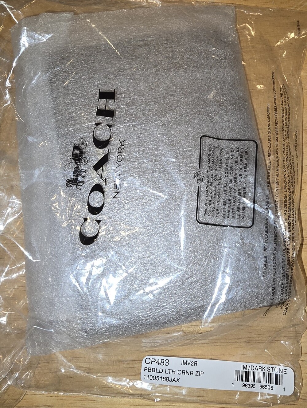 Coach DARK STONE Corner Zip Wristlet 💜 - Picture 6 of 10